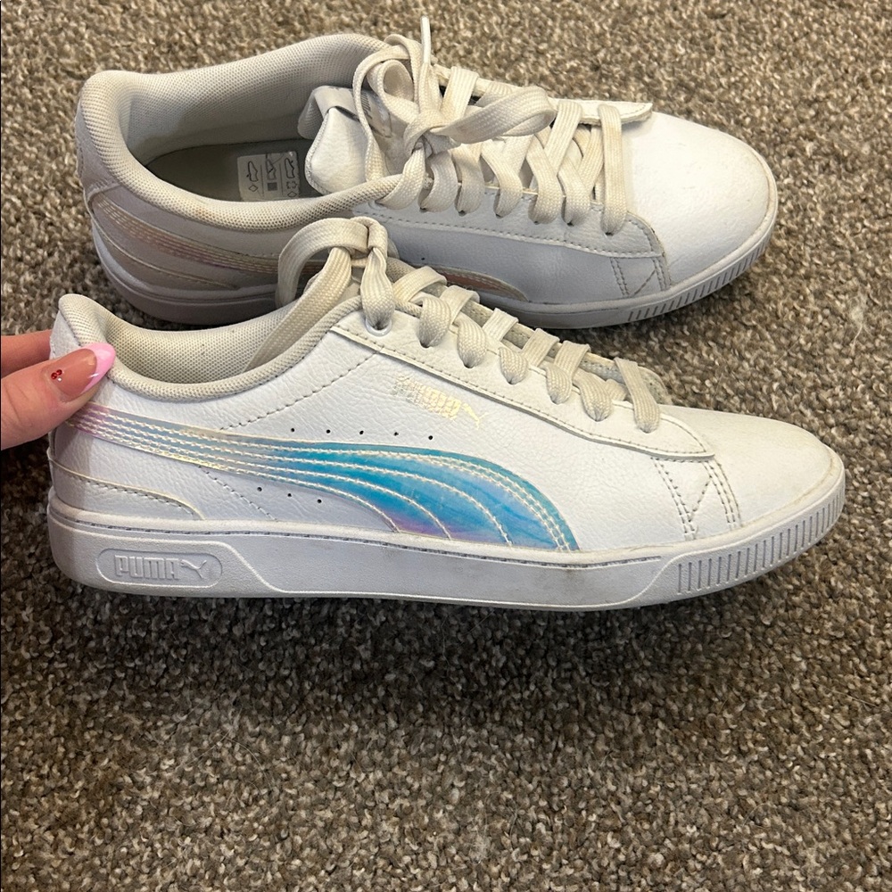 Puma Carina Women's Iridescent White Sneakers
